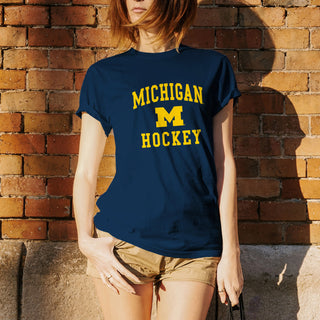 Arch Logo Hockey University of Michigan Basic Cotton Short Sleeve T Shirt - Navy